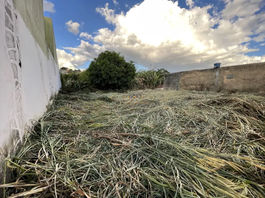 Foto 2 de Terreno / Lote à venda, 1100m2 em Jardim Ana Paula, Anapolis - GO