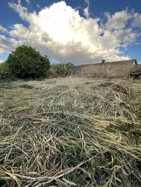 Foto 1 de Terreno / Lote à venda, 1100m2 em Jardim Ana Paula, Anapolis - GO