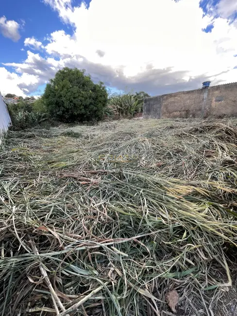 Foto 4 de Terreno / Lote à venda, 1100m2 em Jardim Ana Paula, Anapolis - GO