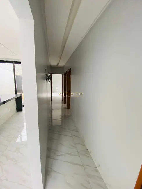 Foto 1 de Casa com 3 quartos à venda, 200m2 em Residencial Ayrton Senna, Anapolis - GO