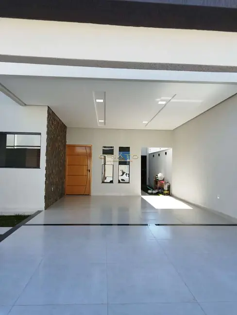 Foto 1 de Casa com 3 quartos à venda, 140m2 em Jardim Itália, Anapolis - GO