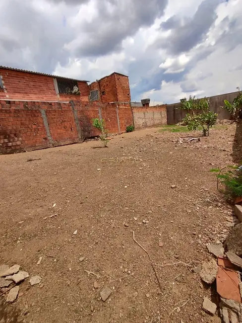 Foto 3 de Terreno / Lote à venda, 250m2 em Jardim Arco Verde, Anapolis - GO