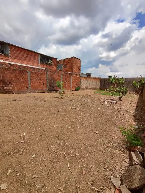 Foto 5 de Terreno / Lote à venda, 250m2 em Jardim Arco Verde, Anapolis - GO