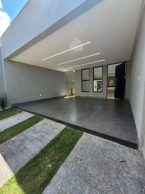 Foto 1 de Casa com 3 quartos à venda, 142m2 em Lourdes, Anapolis - GO