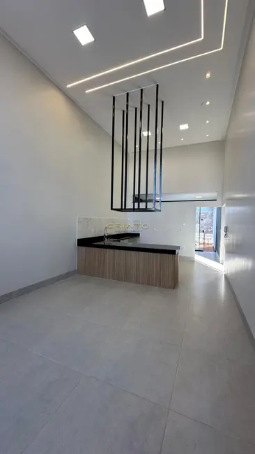 Foto 2 de Casa com 3 quartos à venda, 140m2 em Jardim Itália, Anapolis - GO