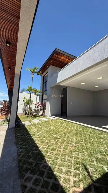 Foto 3 de Casa com 3 quartos à venda, 140m2 em Anapolis - GO