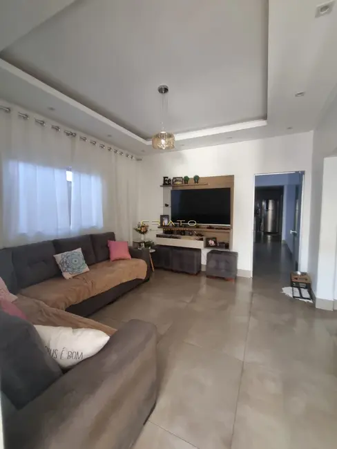 Foto 1 de Casa com 3 quartos à venda, 157m2 em Residencial Ayrton Senna, Anapolis - GO