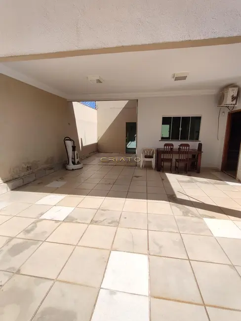 Foto 1 de Casa com 3 quartos à venda, 106m2 em Jardim das Samambaias, Anapolis - GO