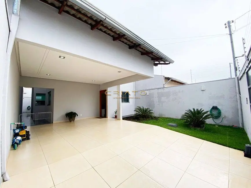 Foto 2 de Casa com 3 quartos à venda, 138m2 em Residencial Flor do Cerrado, Anapolis - GO