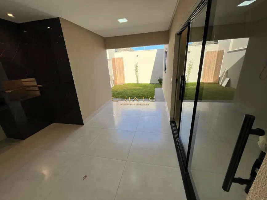 Foto 1 de Casa com 3 quartos à venda, 124m2 em Jardim Itália, Anapolis - GO