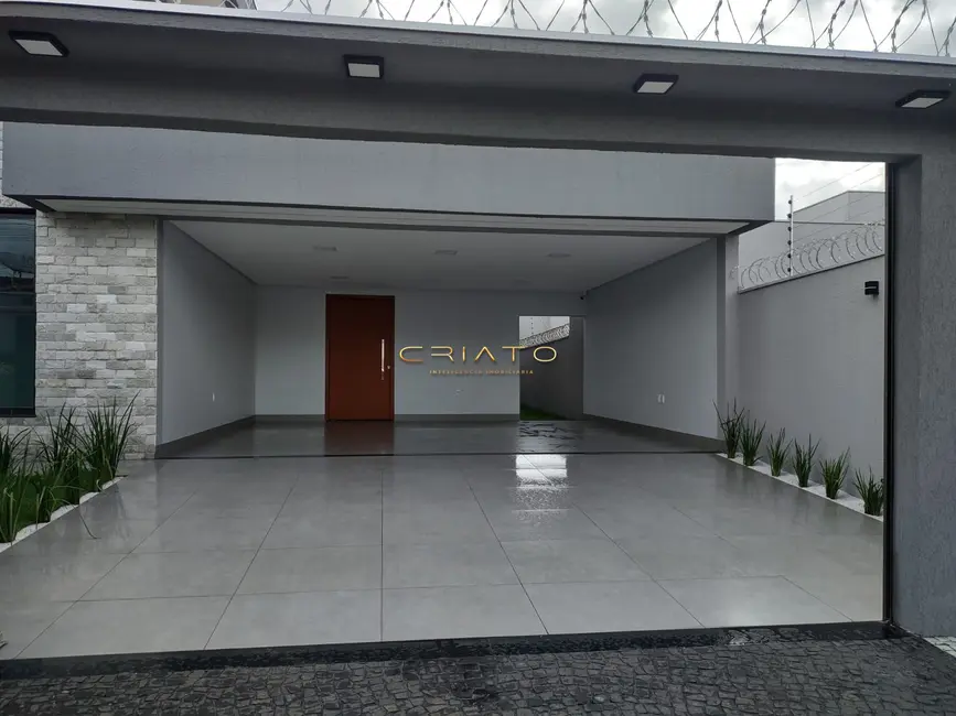 Foto 1 de Casa com 3 quartos à venda, 195m2 em Anápolis City, Anapolis - GO