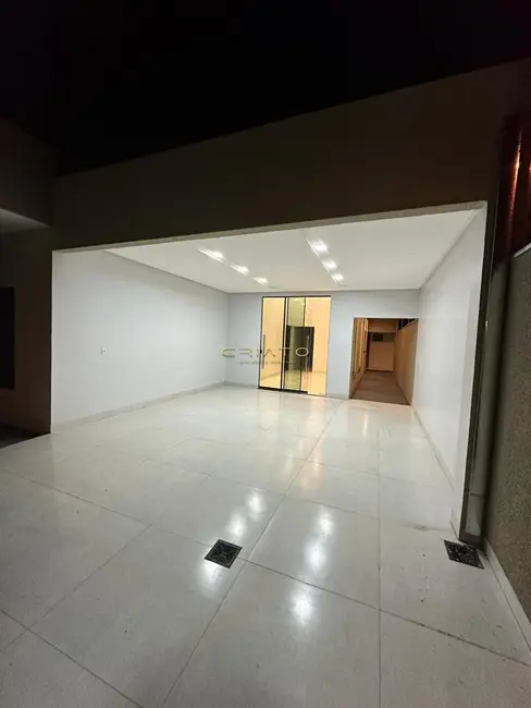 Foto 1 de Casa com 3 quartos à venda, 136m2 em Loteamento Residencial Verona, Anapolis - GO