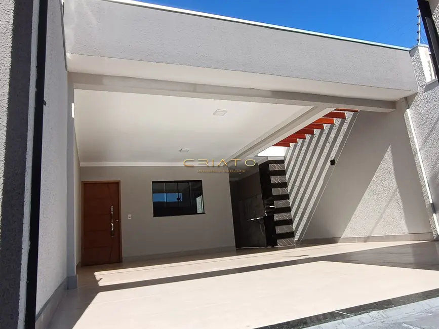 Foto 2 de Casa com 3 quartos à venda, 105m2 em Anapolis - GO