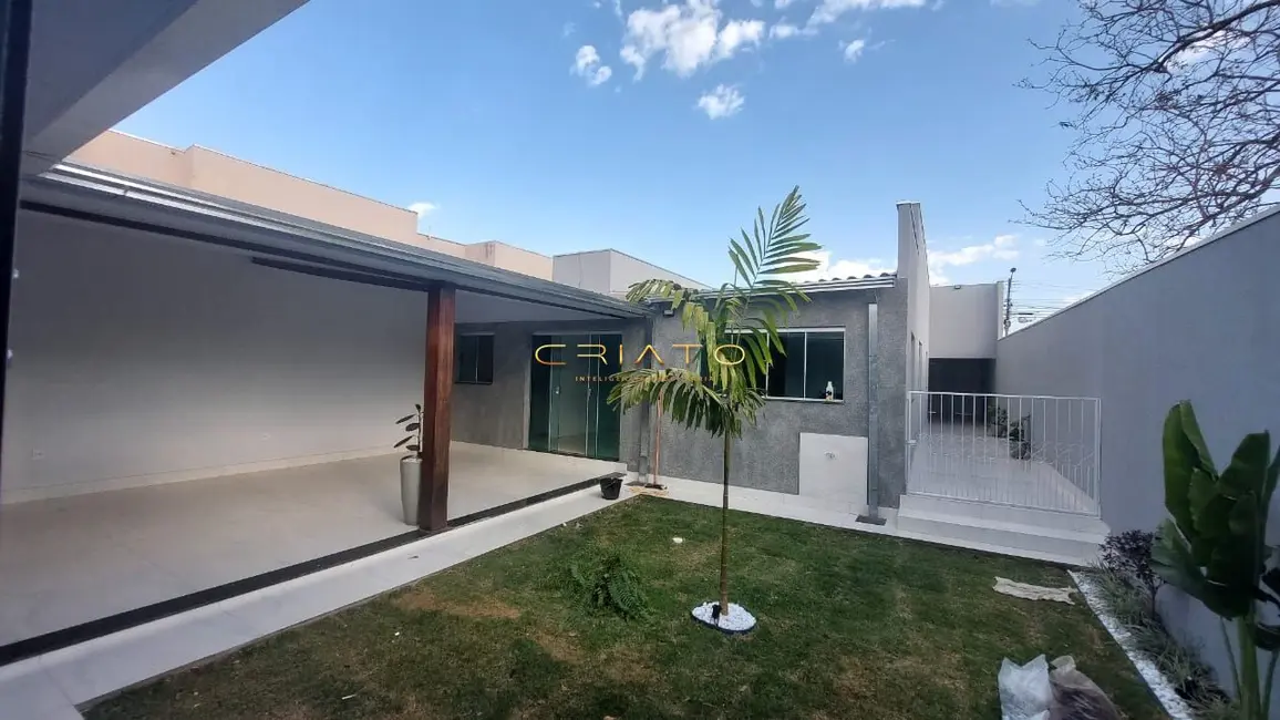 Foto 1 de Casa com 4 quartos à venda, 230m2 em Parque Residencial das Flores, Anapolis - GO