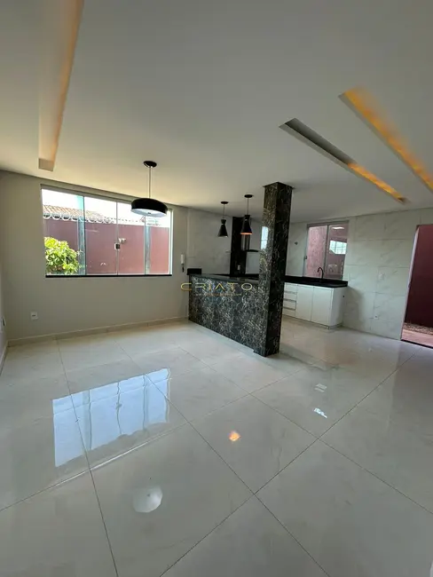 Foto 1 de Casa à venda, 220m2 em Setor Residencial Pedro Ludovico, Anapolis - GO