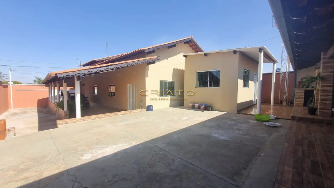 Foto 1 de Casa com 3 quartos à venda, 180m2 em Paraíso, Anapolis - GO