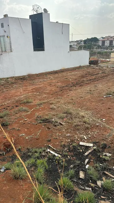 Foto 1 de Terreno / Lote à venda, 317m2 em Setor Sul Jamil Miguel, Anapolis - GO