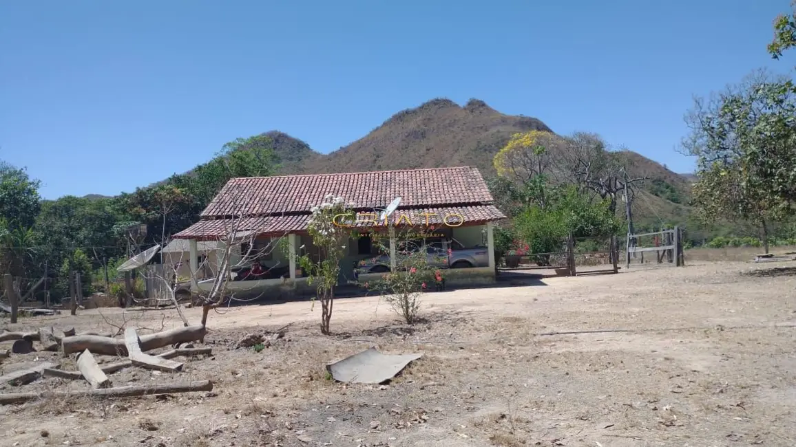 Foto 1 de Fazenda / Haras com 2 quartos à venda, 80m2 em Niquelandia - GO