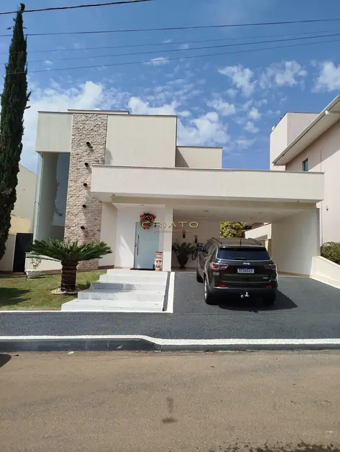 Foto 1 de Casa de Condomínio com 3 quartos à venda, 200m2 em Condomínio Vale dos Pássaros, Anapolis - GO