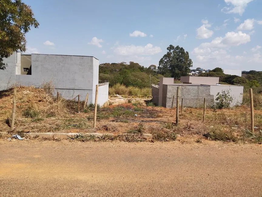Terreno / Lote à venda, 200m2 em Anapolis - GO - imagem 1 Foto 1 de Terreno / Lote à venda, 200m2 em Anapolis - GO