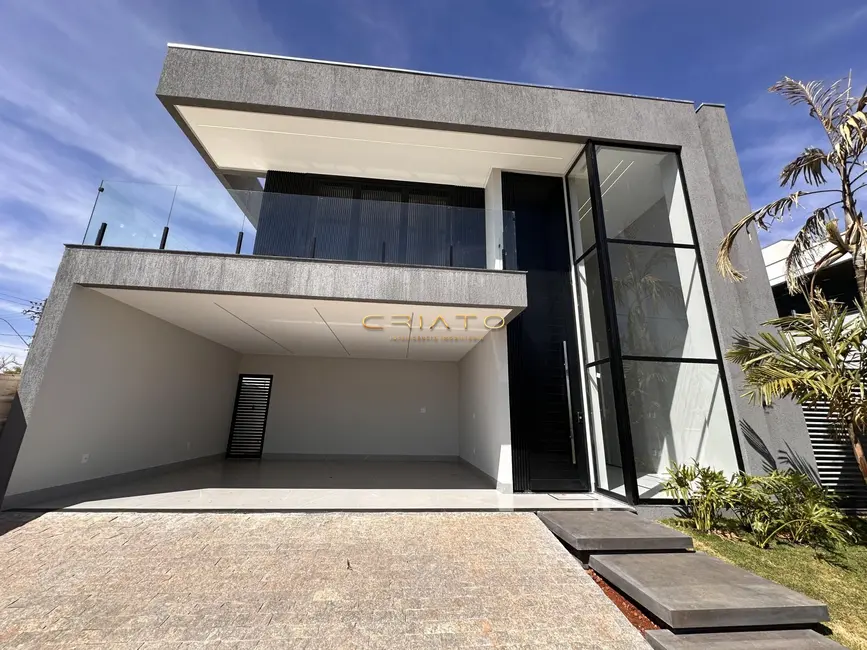 Casa com 3 quartos à venda, 256m2 em Condomínio Terras Alpha Anápolis, Anapolis - GO - imagem 1 Foto 1 de Casa com 3 quartos à venda, 256m2 em Condomínio Terras Alpha Anápolis, Anapolis - GO