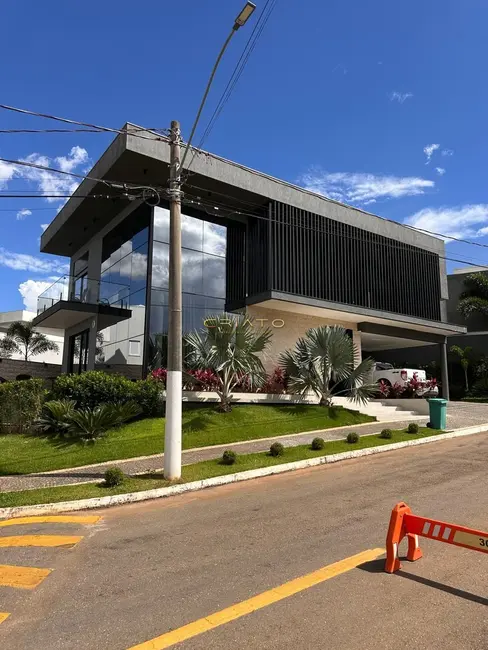 Foto 1 de Sobrado com 3 quartos à venda, 323m2 em Condomínio Residencial Belas Artes, Anapolis - GO