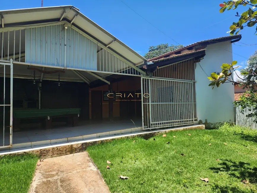 Foto 1 de Fazenda / Haras à venda, 990m2 em Abadiania - GO