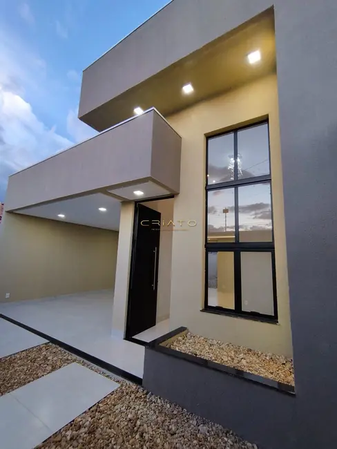 Foto 1 de Casa com 3 quartos à venda, 132m2 em Setor Sul III Etapa, Anapolis - GO