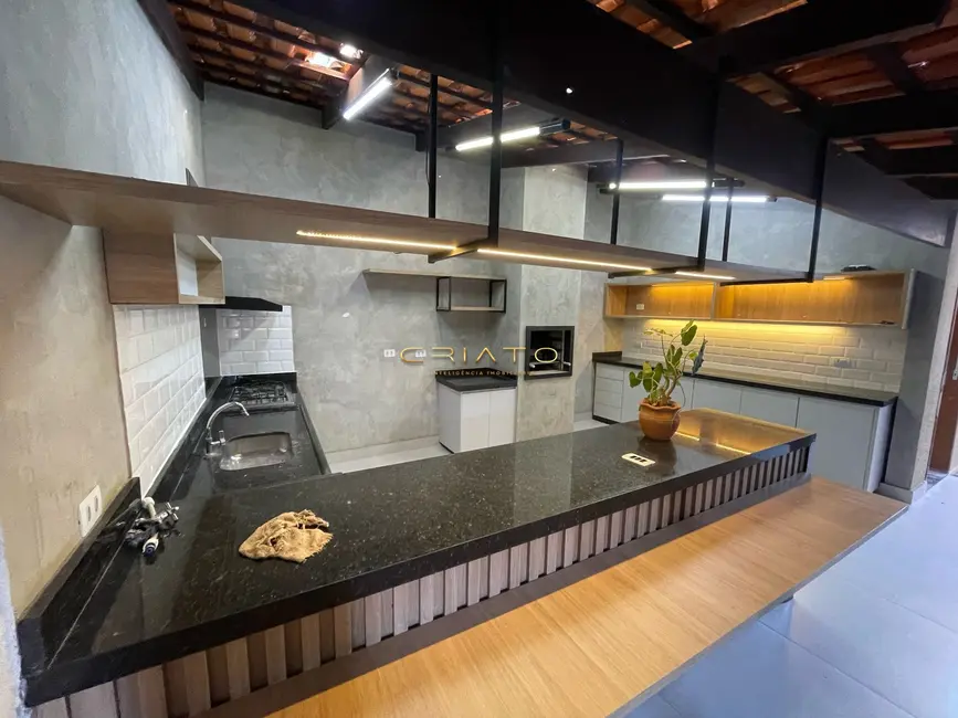 Foto 1 de Casa com 3 quartos à venda, 179m2 em São Carlos, Anapolis - GO
