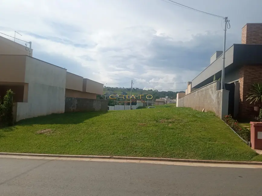 Terreno / Lote à venda, 368m2 em Senador Canedo - GO - imagem 1 Foto 1 de Terreno / Lote à venda, 368m2 em Senador Canedo - GO