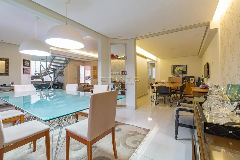 Foto 1 de Sobrado com 4 quartos à venda, 421m2 em Jardim América, Goiania - GO