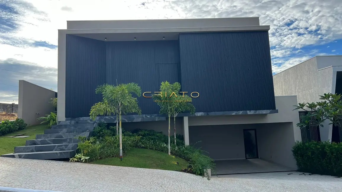 Foto 1 de Casa de Condomínio com 4 quartos à venda, 305m2 em Residencial Anaville, Anapolis - GO