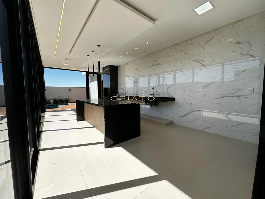 Foto 8 de Casa de Condomínio com 3 quartos à venda, 220m2 em Anapolis - GO