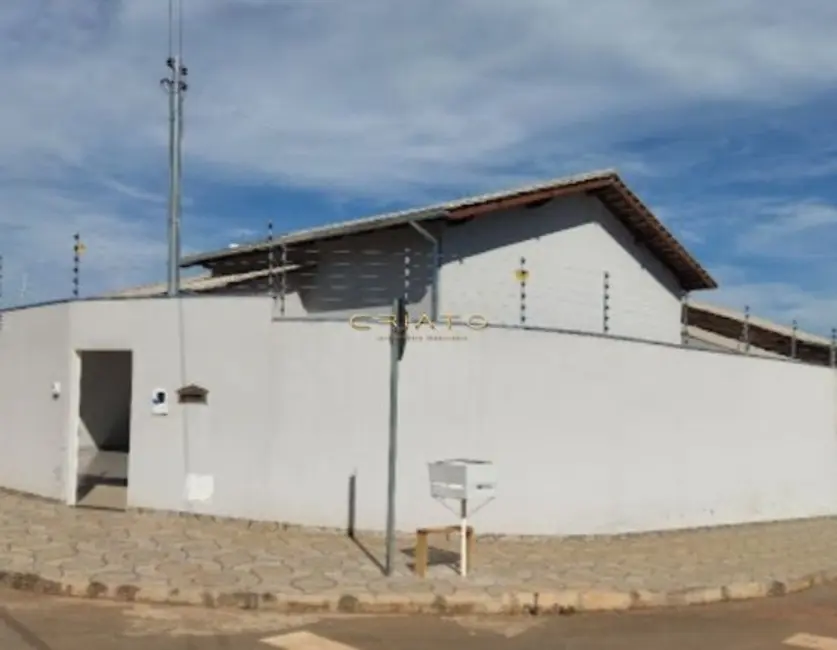 Foto 1 de Casa com 3 quartos à venda, 190m2 em Residencial Jardins do Lago, Anapolis - GO