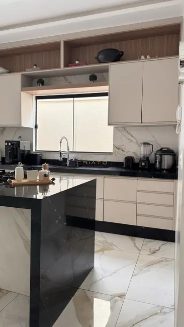 Foto 9 de Casa com 3 quartos à venda, 200m2 em Residencial Cerejeiras, Anapolis - GO