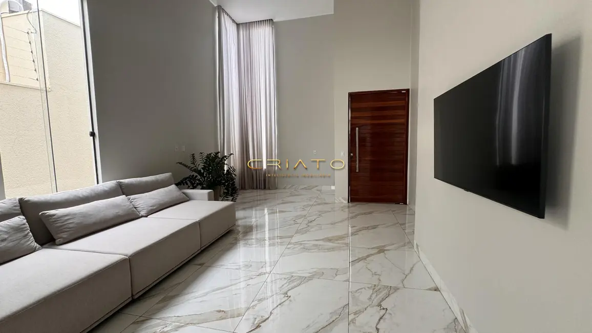 Foto 3 de Casa com 3 quartos à venda, 200m2 em Residencial Cerejeiras, Anapolis - GO