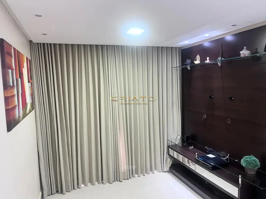 Foto 2 de Apartamento com 3 quartos à venda, 77m2 em Anapolis - GO