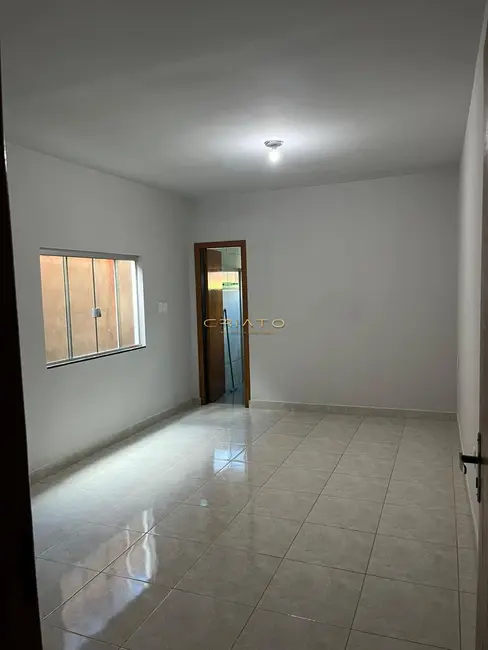 Casa com 3 quartos à venda, 220m2 em São Carlos, Anapolis - GO - imagem 9 Foto 9 de Casa com 3 quartos à venda, 220m2 em São Carlos, Anapolis - GO