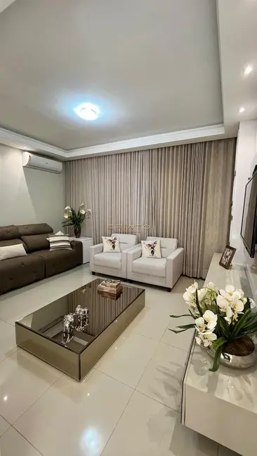 Foto 1 de Casa com 3 quartos à venda, 179m2 em Parque Brasília 2ª Etapa, Anapolis - GO