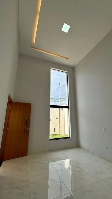 Foto 2 de Casa com 3 quartos à venda, 134m2 em Loteamento Residencial Verona, Anapolis - GO