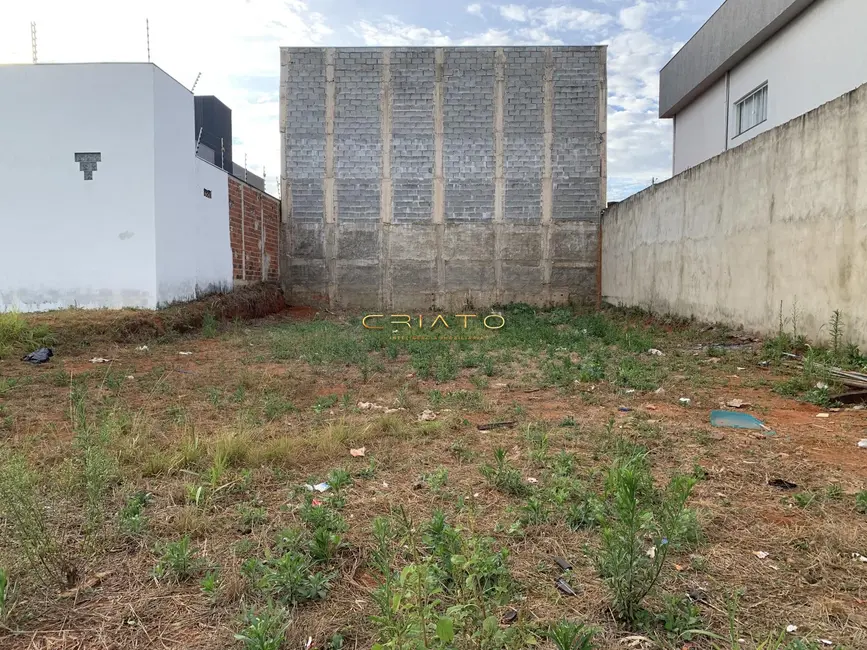 Foto 1 de Terreno / Lote à venda, 300m2 em Residencial Santa Cruz, Anapolis - GO