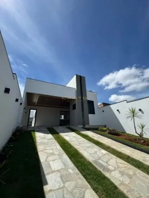 Foto 1 de Casa com 3 quartos à venda, 160m2 em Anápolis City, Anapolis - GO