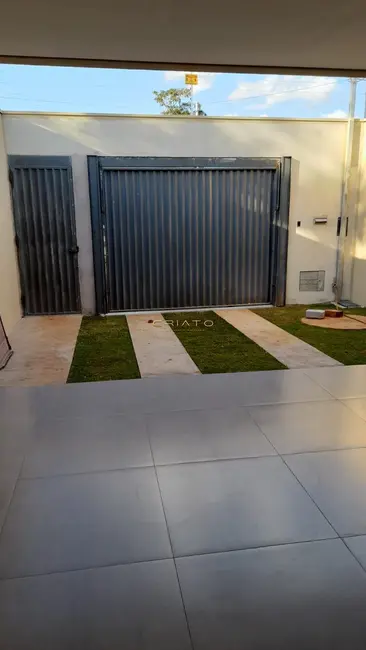 Foto 1 de Casa com 3 quartos à venda, 107m2 em Anapolis - GO