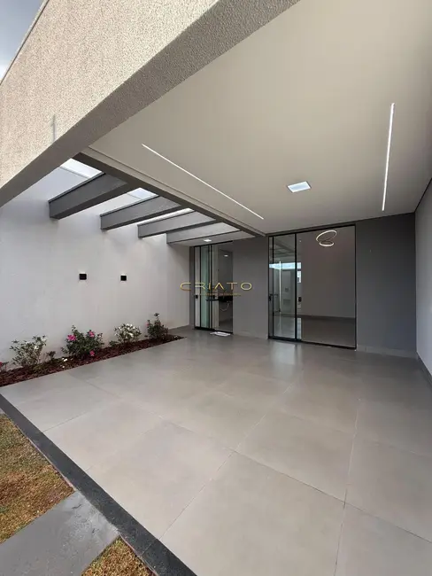 Casa com 3 quartos à venda, 105m2 em Anapolis - GO - imagem 2 Foto 2 de Casa com 3 quartos à venda, 105m2 em Anapolis - GO