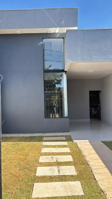 Casa com 3 quartos à venda, 93m2 em Residencial Alfredo Abrahão, Anapolis - GO - imagem 3 Foto 3 de Casa com 3 quartos à venda, 93m2 em Residencial Alfredo Abrahão, Anapolis - GO
