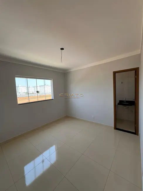 Foto 9 de Apartamento com 2 quartos à venda, 55m2 em Chácaras Colorado, Anapolis - GO