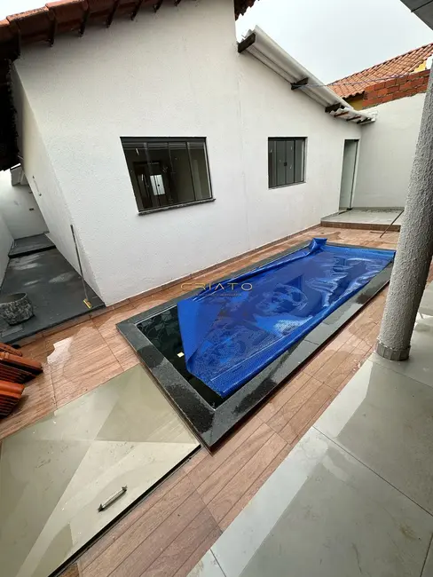 Foto 1 de Casa com 3 quartos à venda, 136m2 em Residencial Copacabana, Anapolis - GO