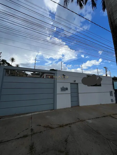 Foto 2 de Casa com 3 quartos à venda, 320m2 em Jundiaí, Anapolis - GO