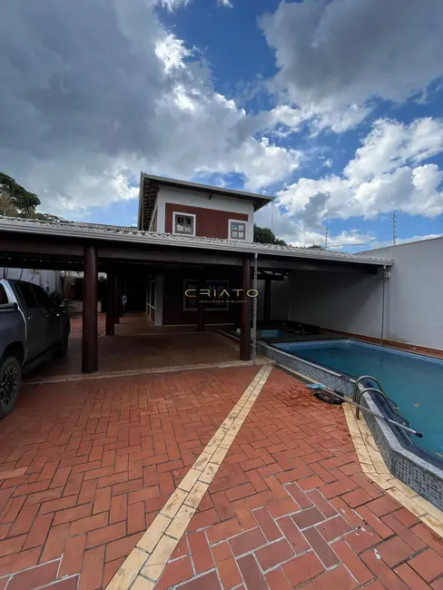 Foto 1 de Casa com 3 quartos à venda, 320m2 em Jundiaí, Anapolis - GO