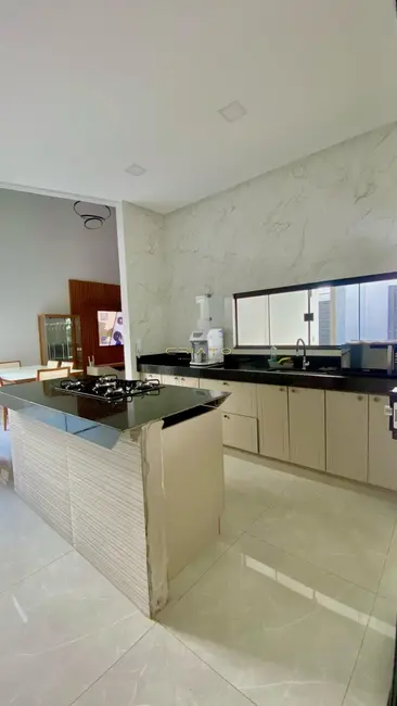 Foto 6 de Casa com 3 quartos à venda, 140m2 em Loteamento Residencial Verona, Anapolis - GO